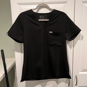 Women figs one pocket scrub top black size medium